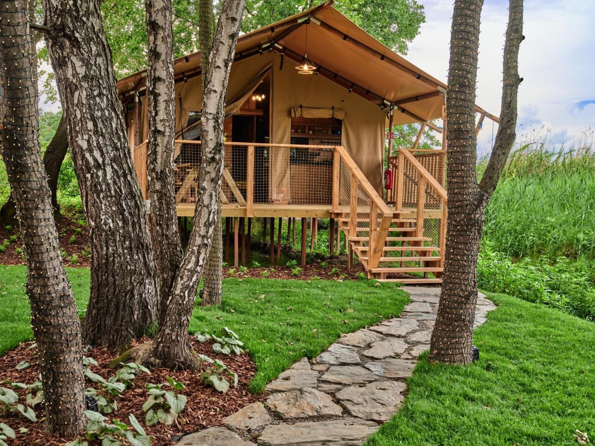 Zatoria Luxury Glamping Zator 호텔 외부 사진